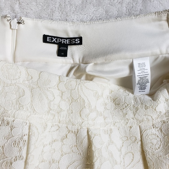 Express Lace Full Skirt in Ivory NWOT - Picture 3 of 7